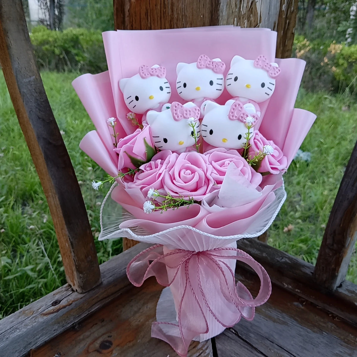 Bukiety Hello Kitty